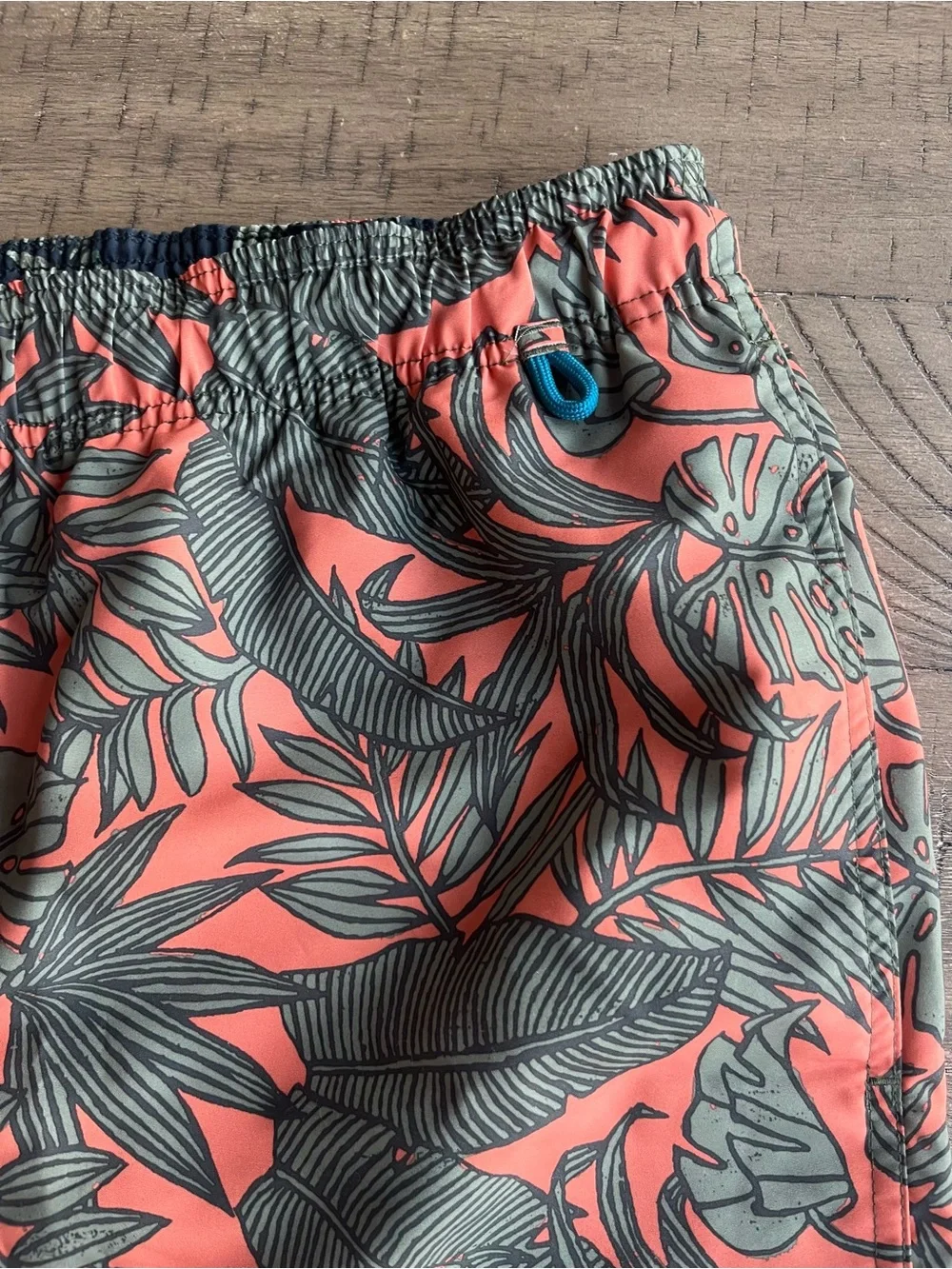 NWT Eddie Bauer Volley Shorts Men's Size XL Tall Swim Trunks Tropical Print